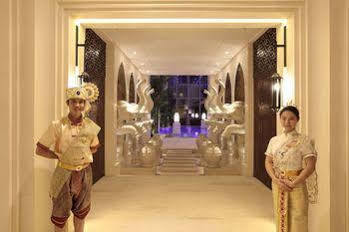 Palace Garden And