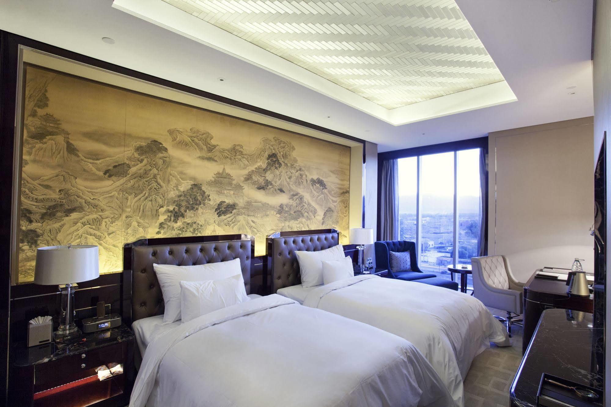 Hotel Palace Garden And 5*